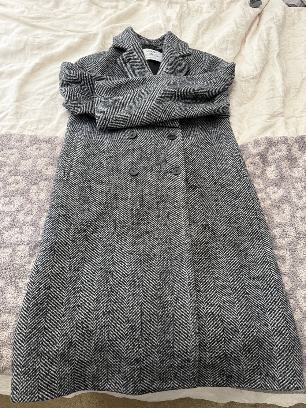 Aritzia slouch Double-Breasted Herringbone Wool Dress Coat - Gray/Herringbone